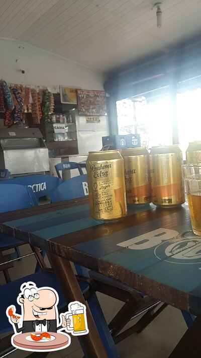 Crepe francês serve uma gama de cervejas