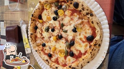 Prenditi tra le molte varianti di pizza