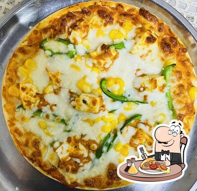 Order different variants of pizza