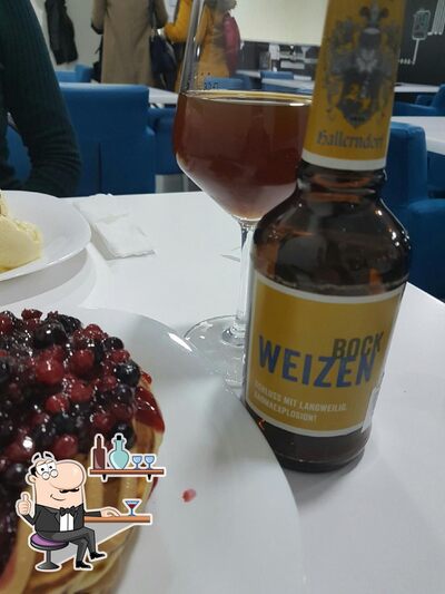 Gli interni di Pancake Factory
