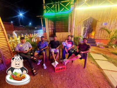 Food at HOTEL BAMBOO PALACE- ಹೋಟೆಲ್ ಬ್ಯಾಂಬೂ ಪ್ಯಾಲೇಸ್