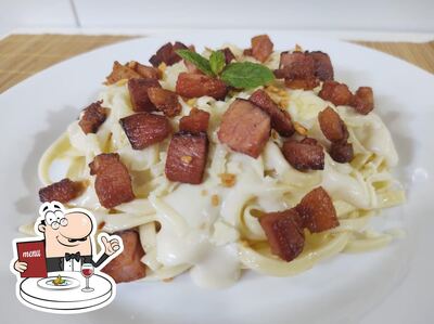 Comida em B'massas