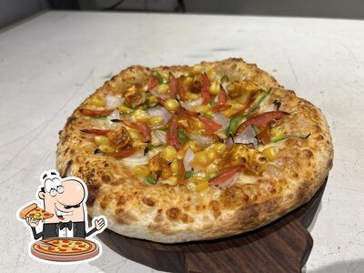 At Mad Chef, you can get pizza