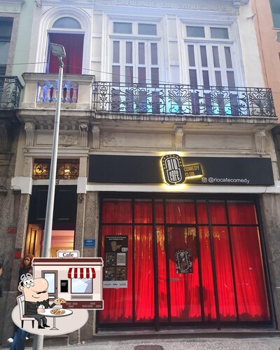 Desfrute da vista da área externa do Rio Café Comedy Club