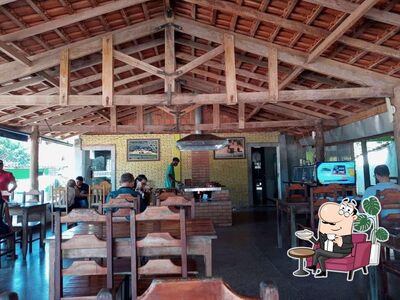 Veja imagens do interior do Restaurante Da Serra