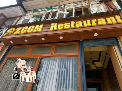 Food at Zoom restaurant