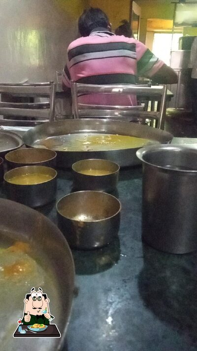 Food at Maruthi Hotel