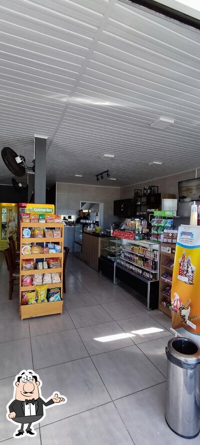 O interior do Dom Osvaldo CANTINA