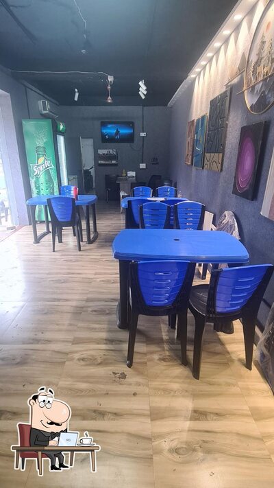 Check out how Balaji Fast Food looks inside