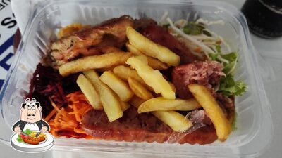 Comida em Restaurante Santa Bárbara