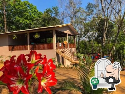 a área exterior é uma característica importante do Lanchonete Rancho