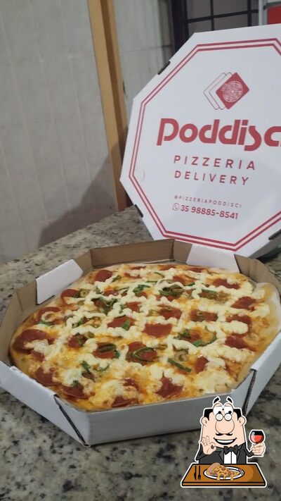 Consiga pizza no Poddisci Pizzeria