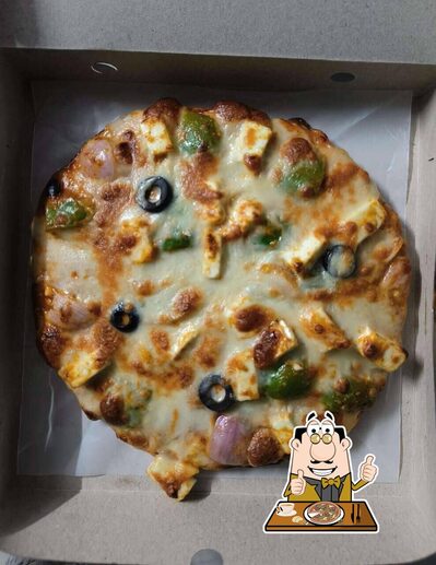 Try out pizza at Boo And Bees Kitchen