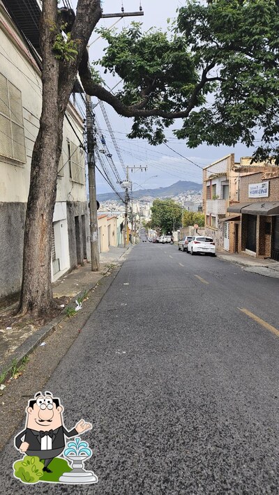 a parte exterior é uma característica importante do Pizzaria Essencial