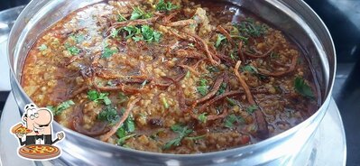 Try out pizza at गोंदकर भोजनालय, सांगली #gondkarbhojnalaysangli