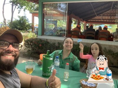 Restaurante Peixada do Maurício offerece uma seleção de bebidas