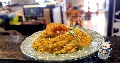 Comida em Pê Vinte Três - Itaipuaçu