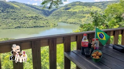 Comida em Restaurante e Peixaria Sangalli