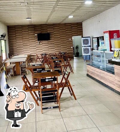 O interior do TUTA RESTAURANTE