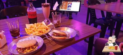 Billie Hamburgers foto
