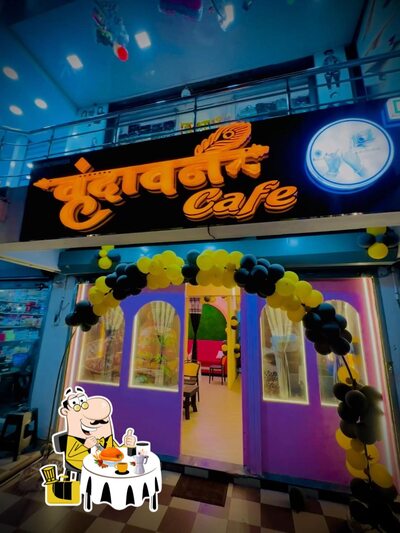 Food at Vrundavan Cafe