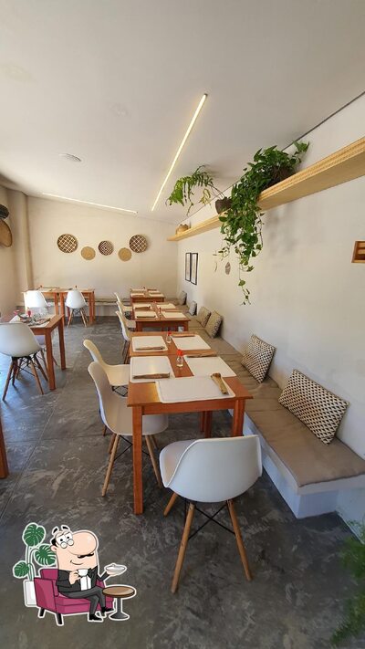 Veja imagens do interior do Pierre Restaurante Vegetariano