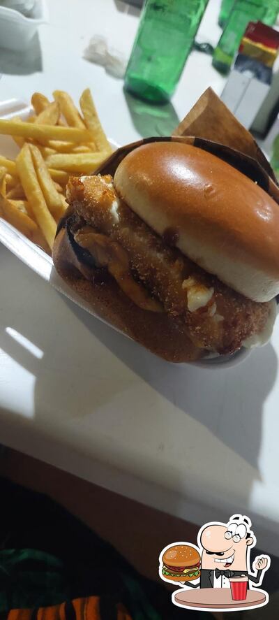 Experimente um dos hambúrgueres oferecidos no Best Burguer