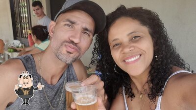 Desfrute de uma bebida no BUTECO DA ELIENE
