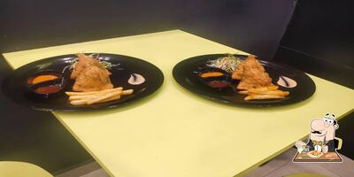 Food at Chai Samosa