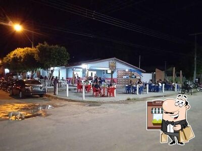 Descubra o exterior do Lanchonete Tchurram