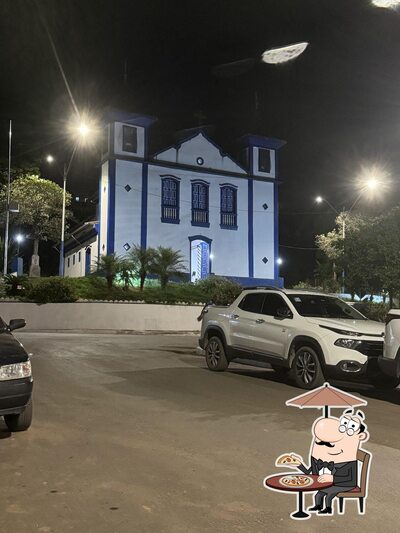 Você pode espairecer no na área externa do Parada Da Tropa