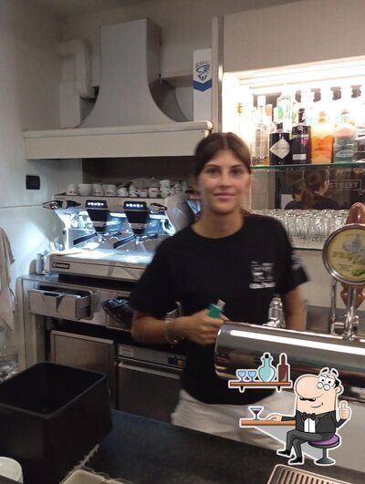 Gli interni di STREET Bar & Caffè