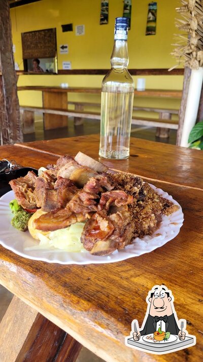 Comida em Restaurante canastra