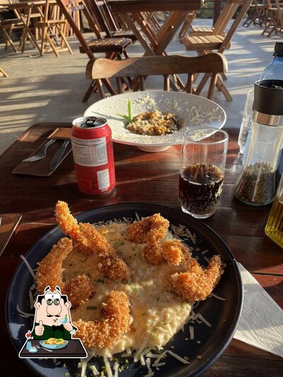 Comida em Restaurante Vista Bela