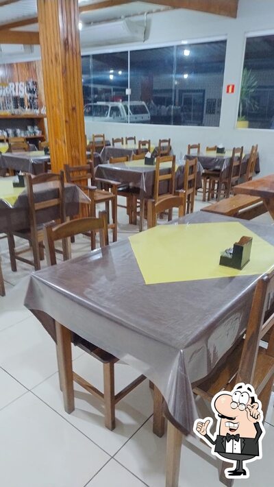O interior do Restaurante e Lanchonete Sorriso
