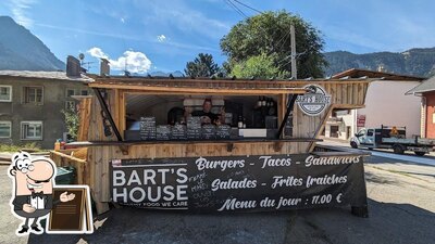 L'extérieur de Bart's house