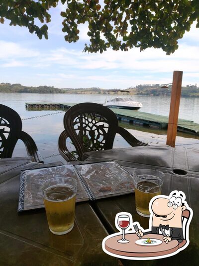 Comida em Bar Do Two