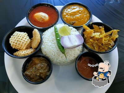Food at Paarvti Restaurant
