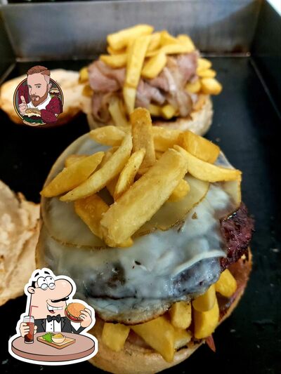 Prenditi un hamburger al ristorante Hamburgeria Macelleria Verde