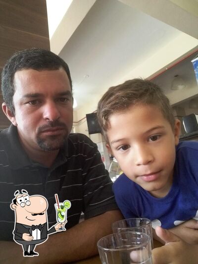 Você pode desfrutar de uma bebida do menu