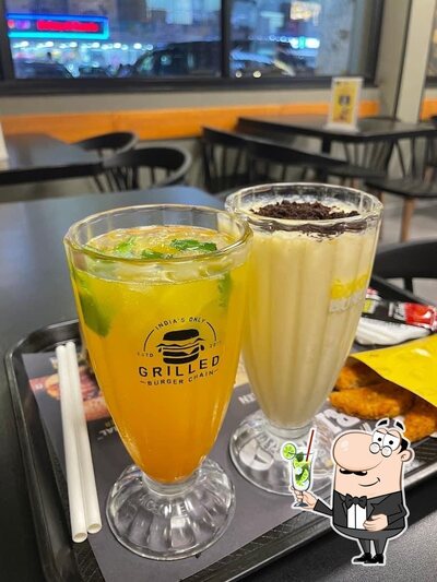 Enjoy a drink at Biggies Burger