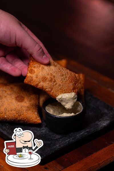 Comida em Divino's Burger e Pizza