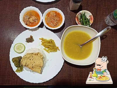 Food at Food Hut