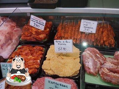 Ordina piatti di carne dal menu