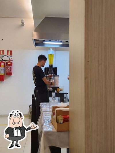 Sente em uma das mesas no Chef's Pizzaria Rodizio de Pizzas, Delivery & Petiscos Quintão