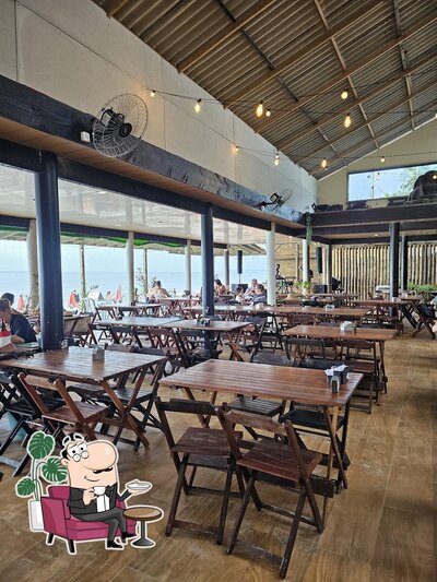O interior do Restaurante e Lanchonete Paraíso