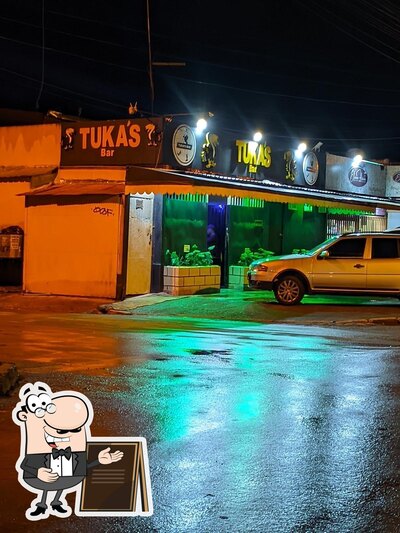 O exterior do Tukas Bar
