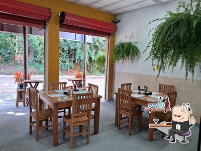 O interior do Padaria e Restaurante da Marcia