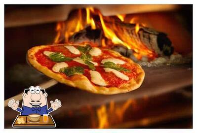 Food at Winterfall Pizzeria
