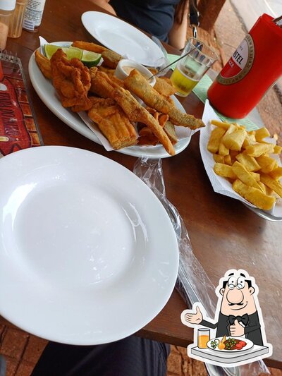 Comida em Venda da Queixada Bariri